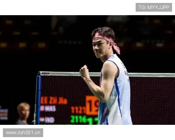 李梓嘉比赛结束第一件事竟然不是休息，是拿出手机狂刷直播？这也太反差了吧！